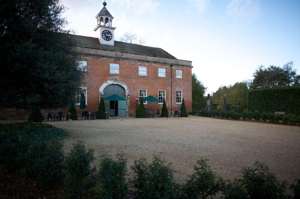 Fawsley Hall Hotel Daventry Bagian luar foto