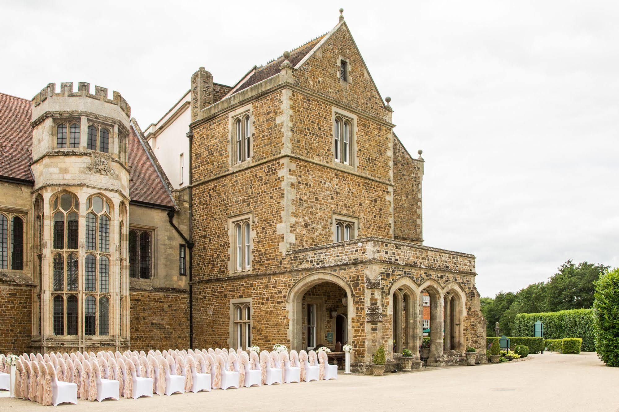 Fawsley Hall Hotel Daventry Bagian luar foto